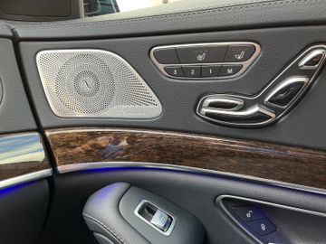 Mercedes S 560 - 10