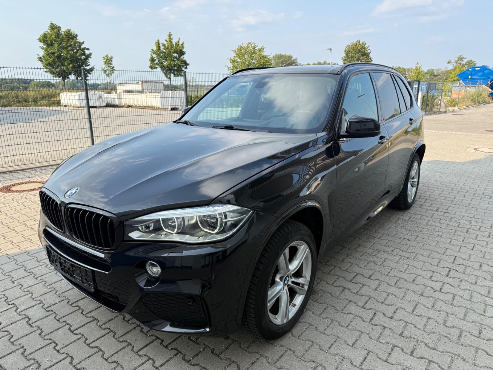 BMW X5 xDrive 30d*M-Paket*Pano*HUD*360°*ACC*Navi*AHK