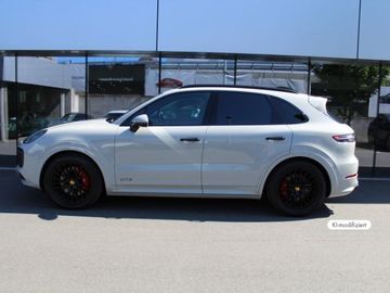 Porsche Cayenne - 2