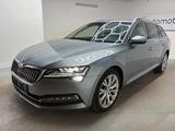 Skoda Superb Combi Style - graue Skoda Superb