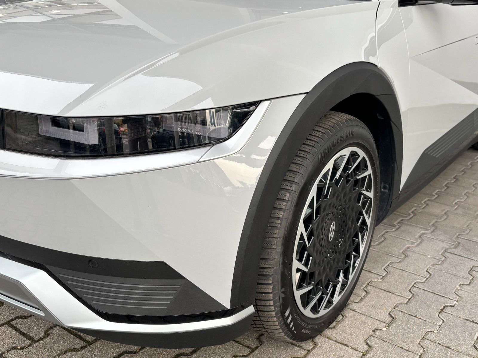 Fahrzeugabbildung Hyundai IONIQ 5 77,4 Wh 239kW 4WD Techniq/BOSE/PANO!