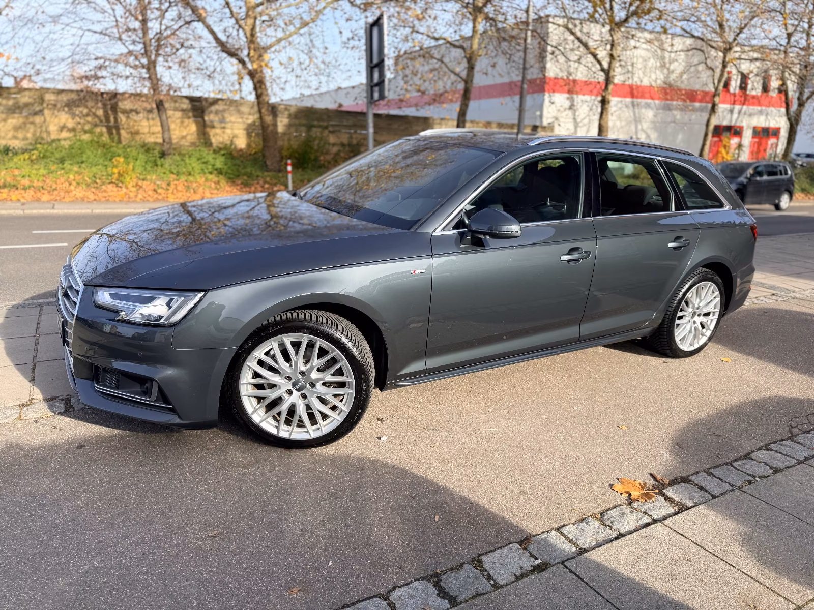 Audi A4 Avant g-tron/S-LINE/ACC/AHK/KAMERA/ASISS