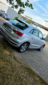 Audi Q3 2.0 TDI quattro S tronic 135kW sport sport - Audi Q3: Privatanbieter