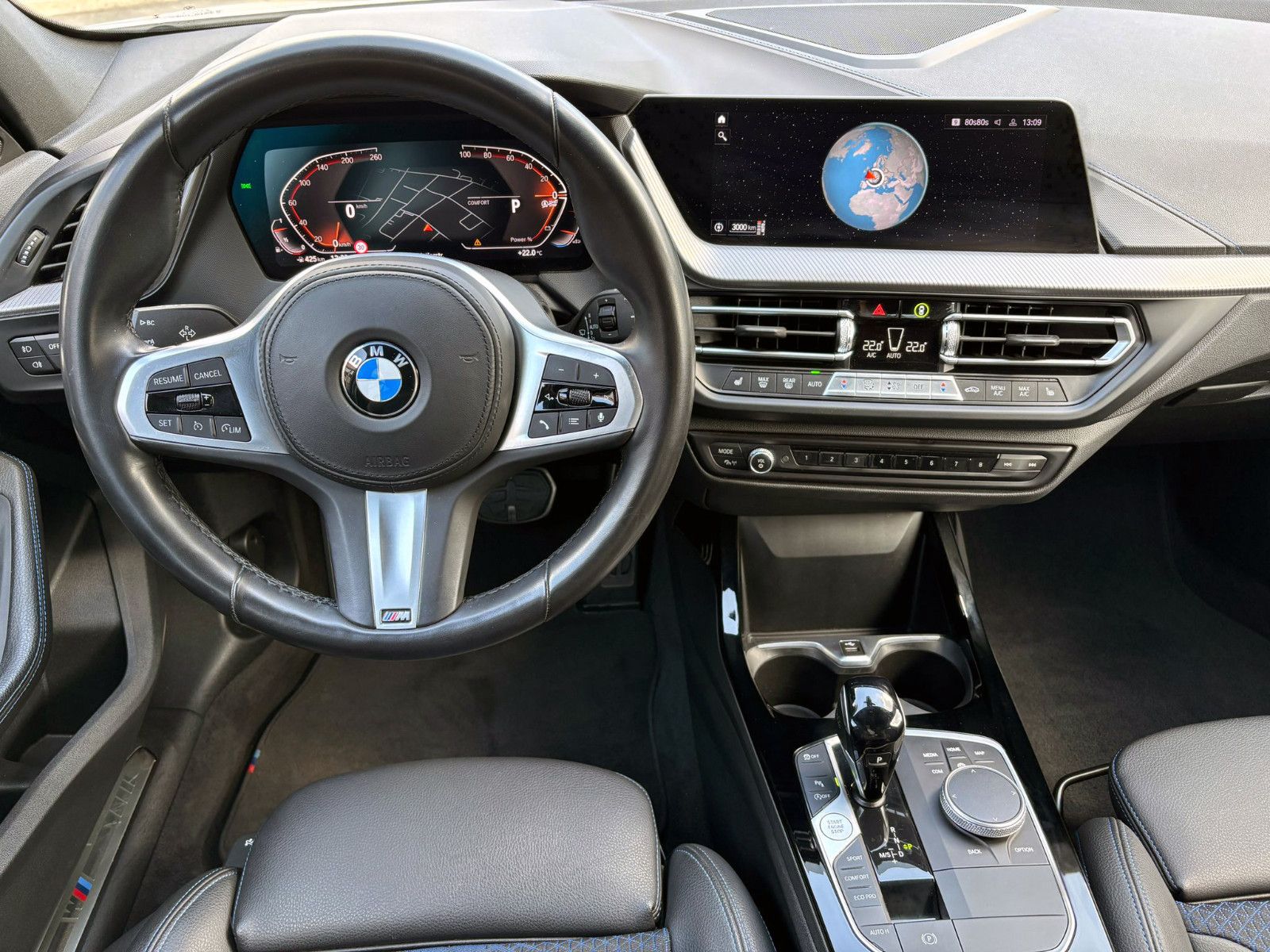 Fahrzeugabbildung BMW 120i M-Sport Steptronic LED TEMP PDC SHZ NAV BT