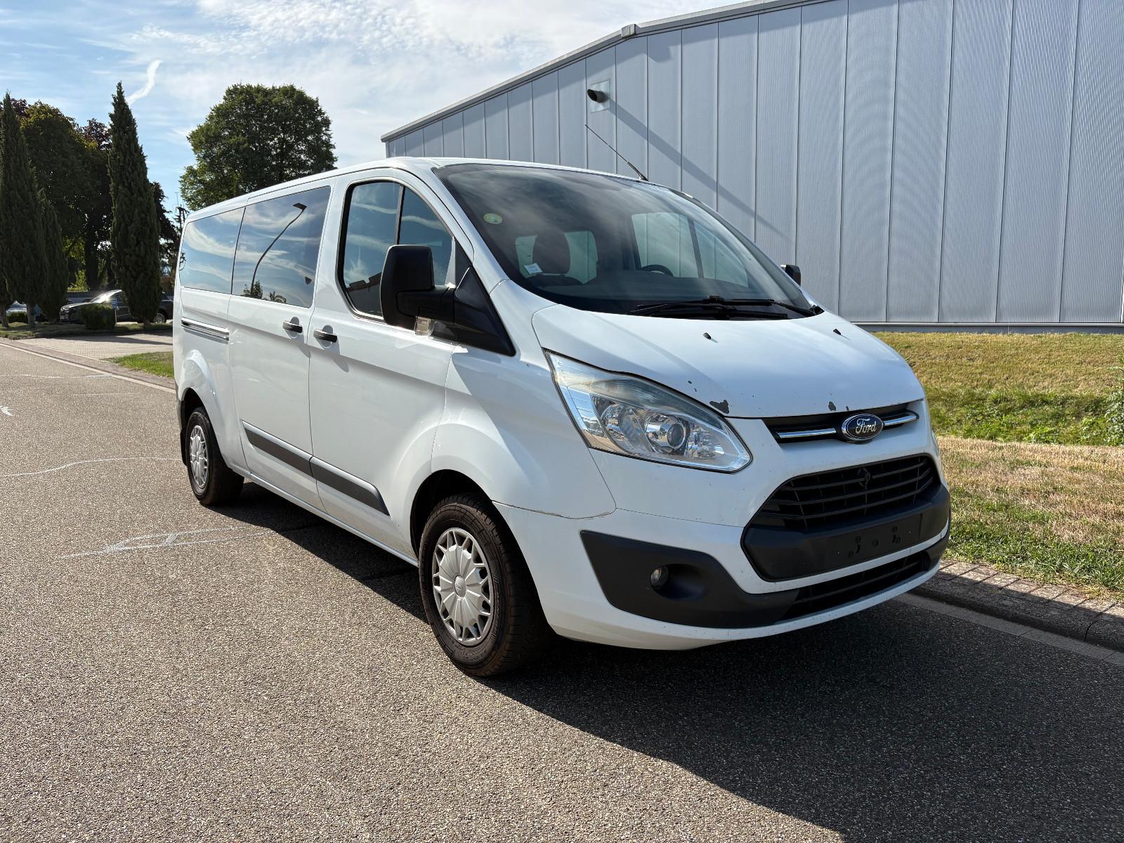 Ford Transit Custom L2H1 9Platz Klima AHK