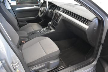 Volkswagen Passat - 7