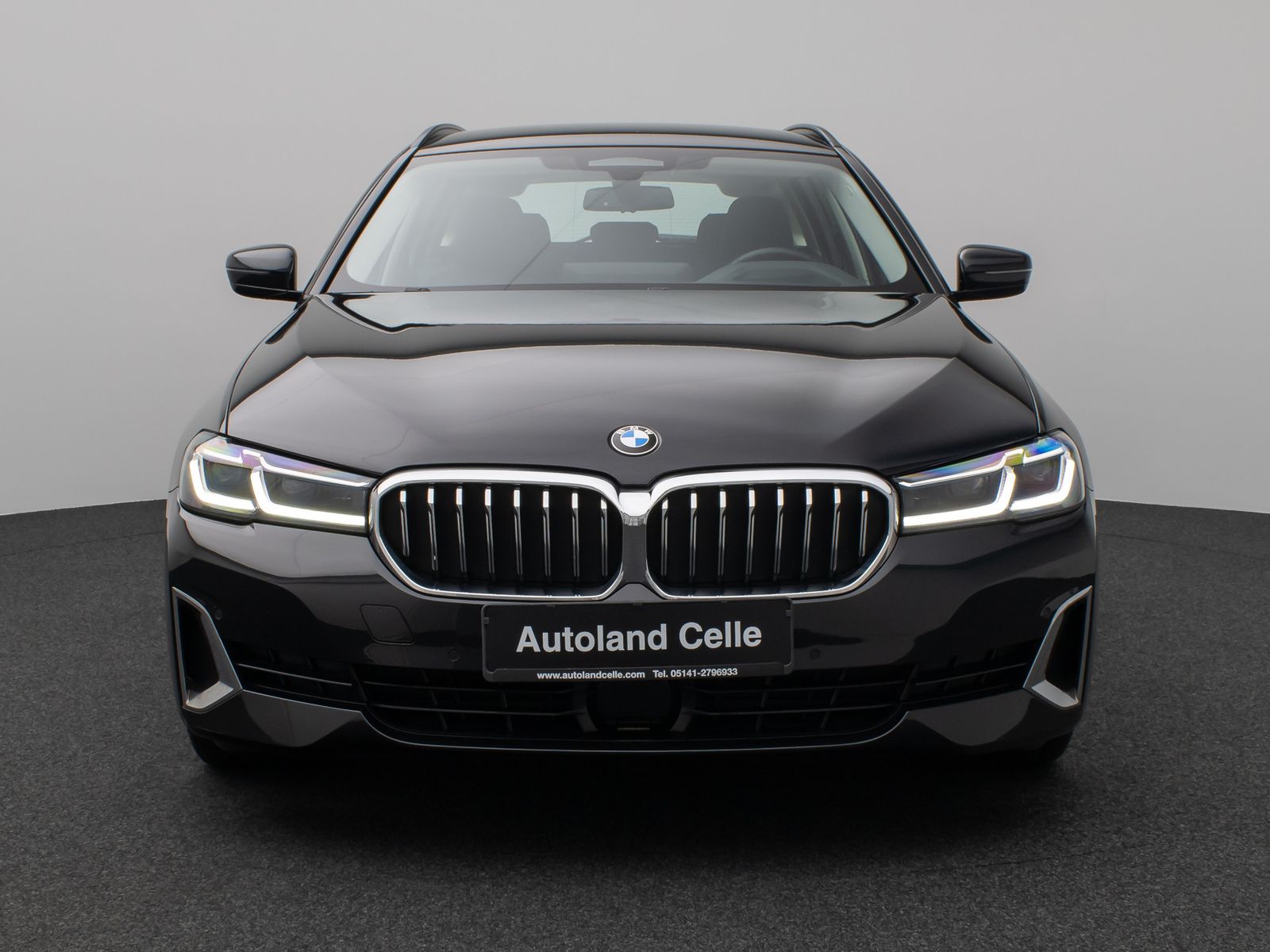 Fahrzeugabbildung BMW 530d LuxuryLine Kamera Laser HUD DAB ACC Komfort