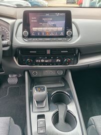 Nissan X-Trail - 11