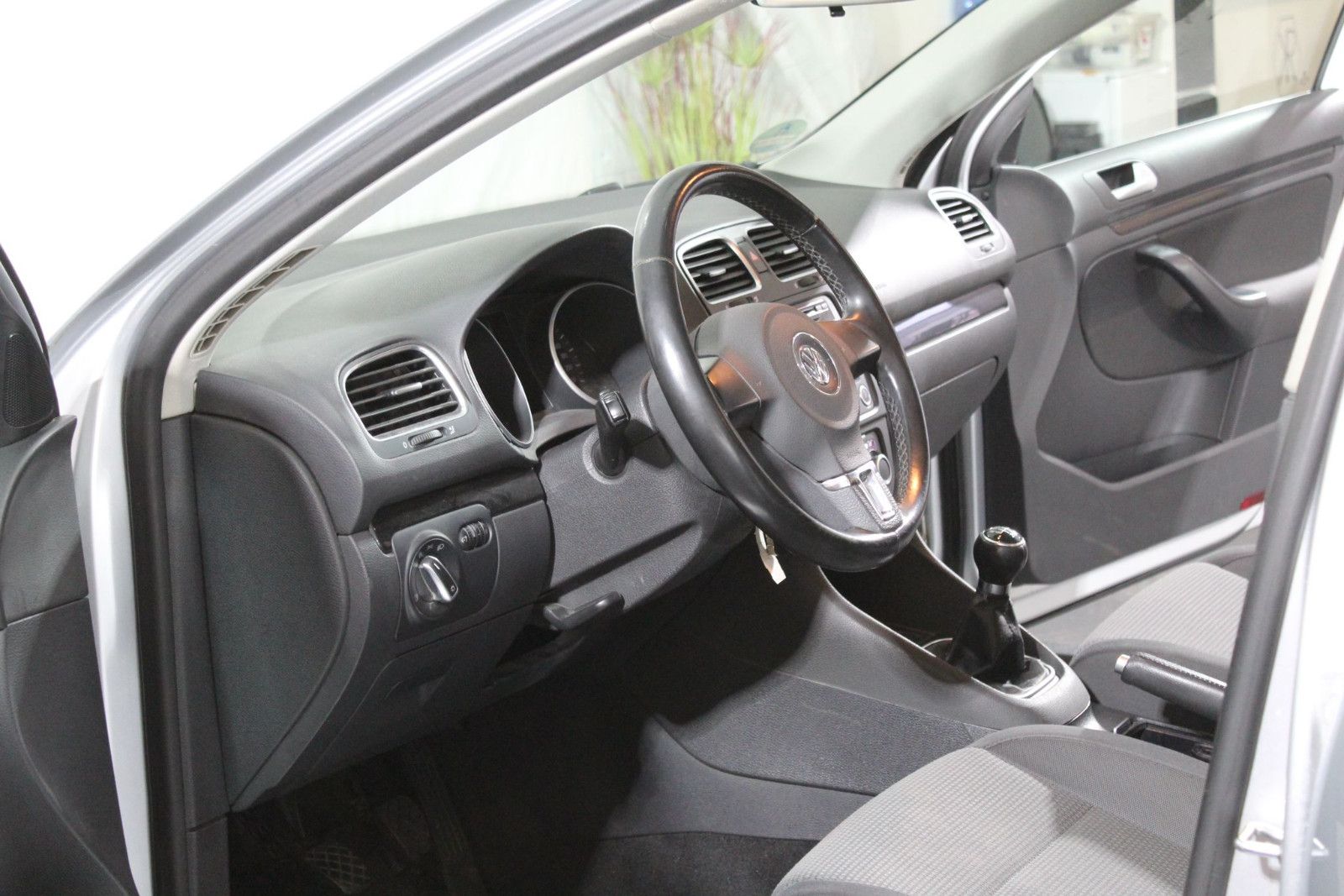 VW Golf VI 6 Variant Comfortline Euro 5 Scheckheft