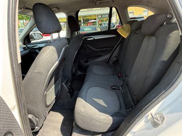 BMW X1 - 11