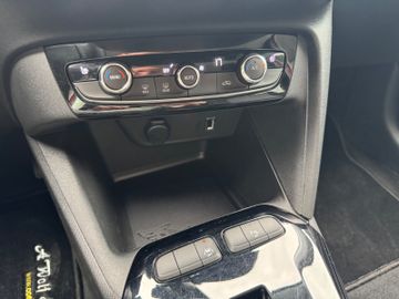 Bild 14 Opel Corsa Corsa-e F Edition +PDC+SHZ+LED+ALU+11kW+CARPLAY+
