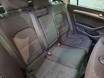 Volkswagen Passat Variant - 10