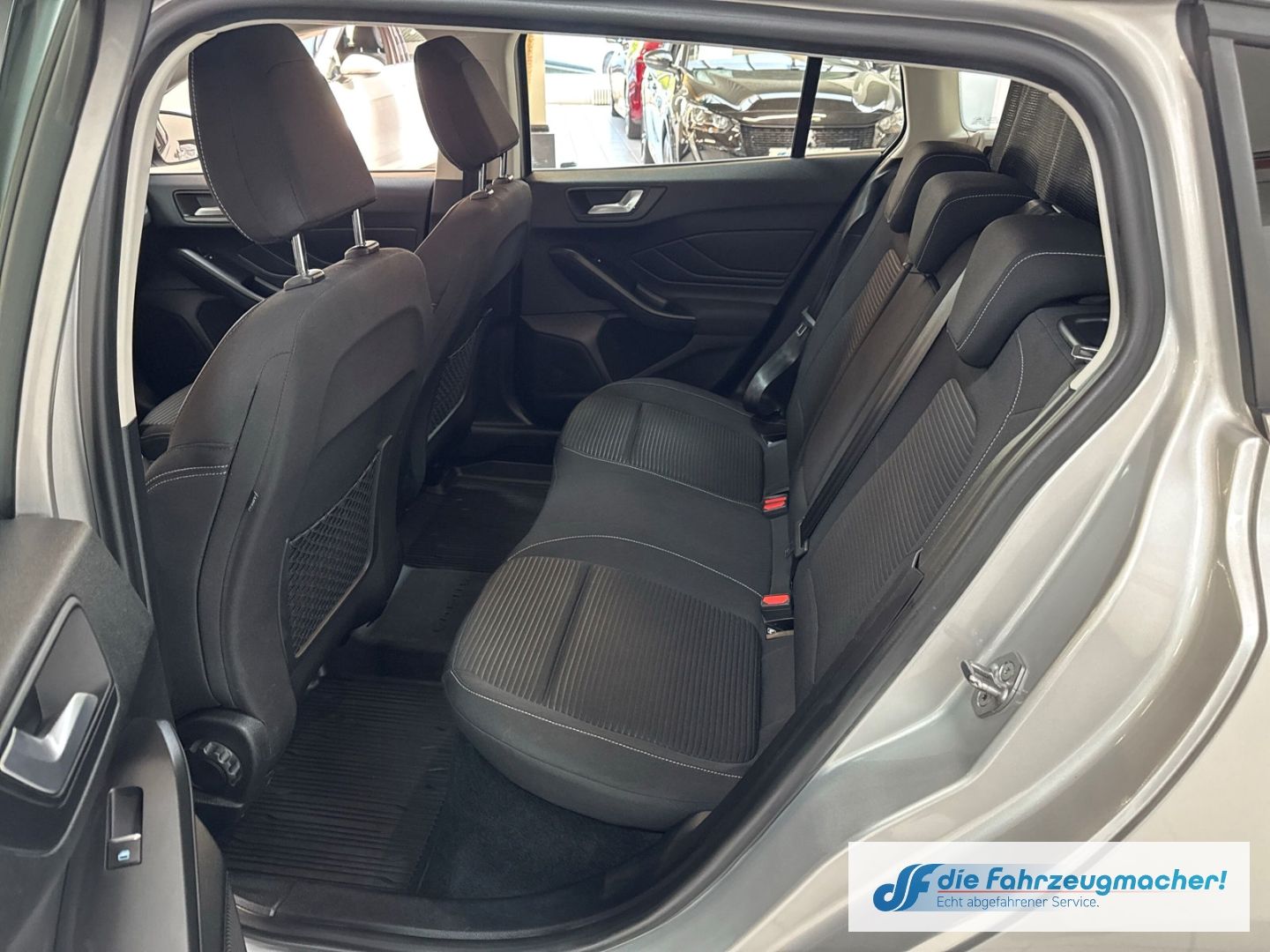 Fahrzeugabbildung Ford Focus Turnier Titanium Navi LED ACC El. Heckklap