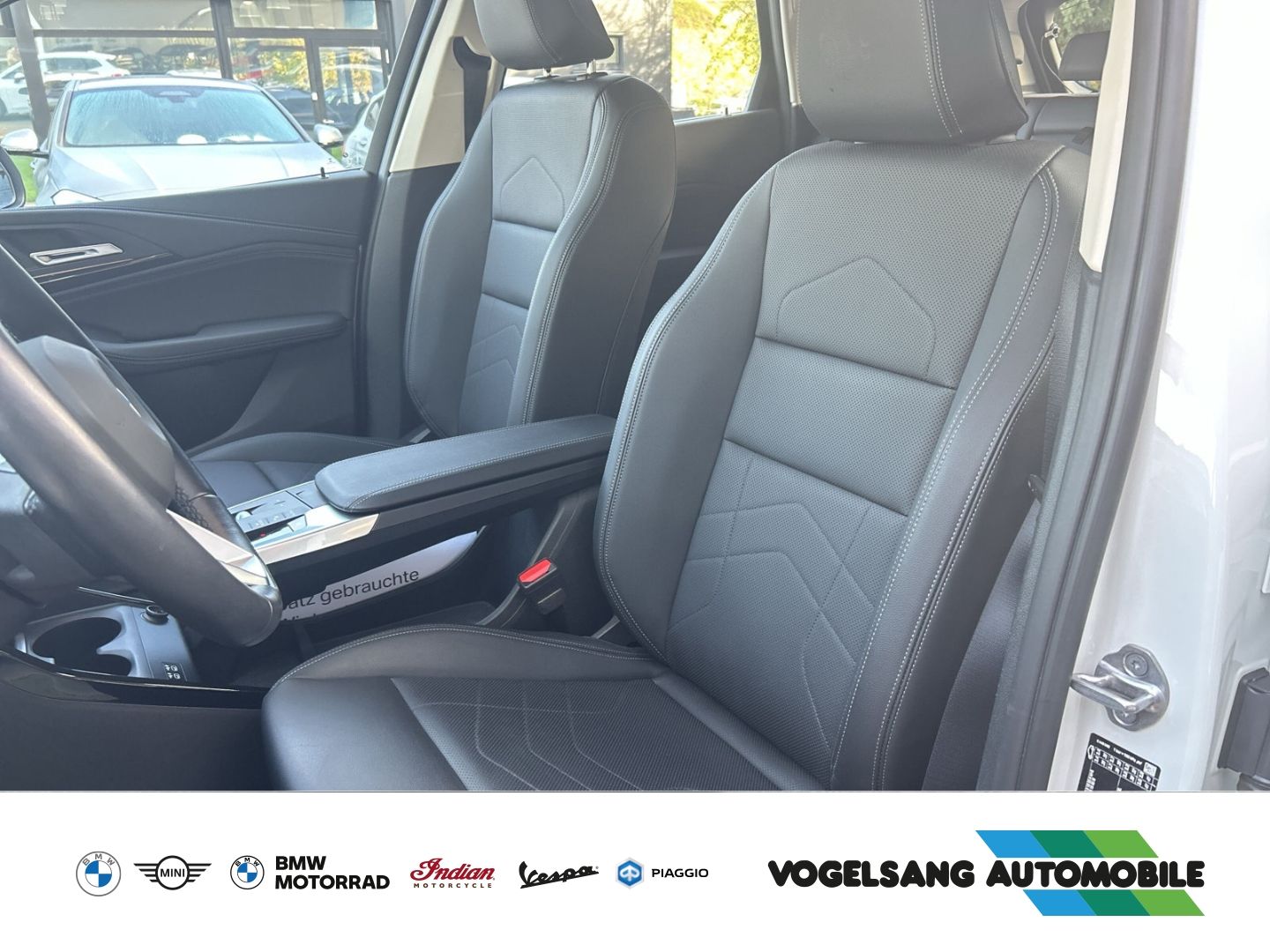 Fahrzeugabbildung BMW 218 Active Tourer i Luxury Line,LEDScheinwerfer,