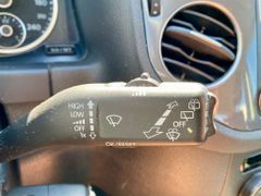 Fahrzeugabbildung Volkswagen Tiguan 2.0 TDI AAC SHZ AHK NAVI PDC GRA USB