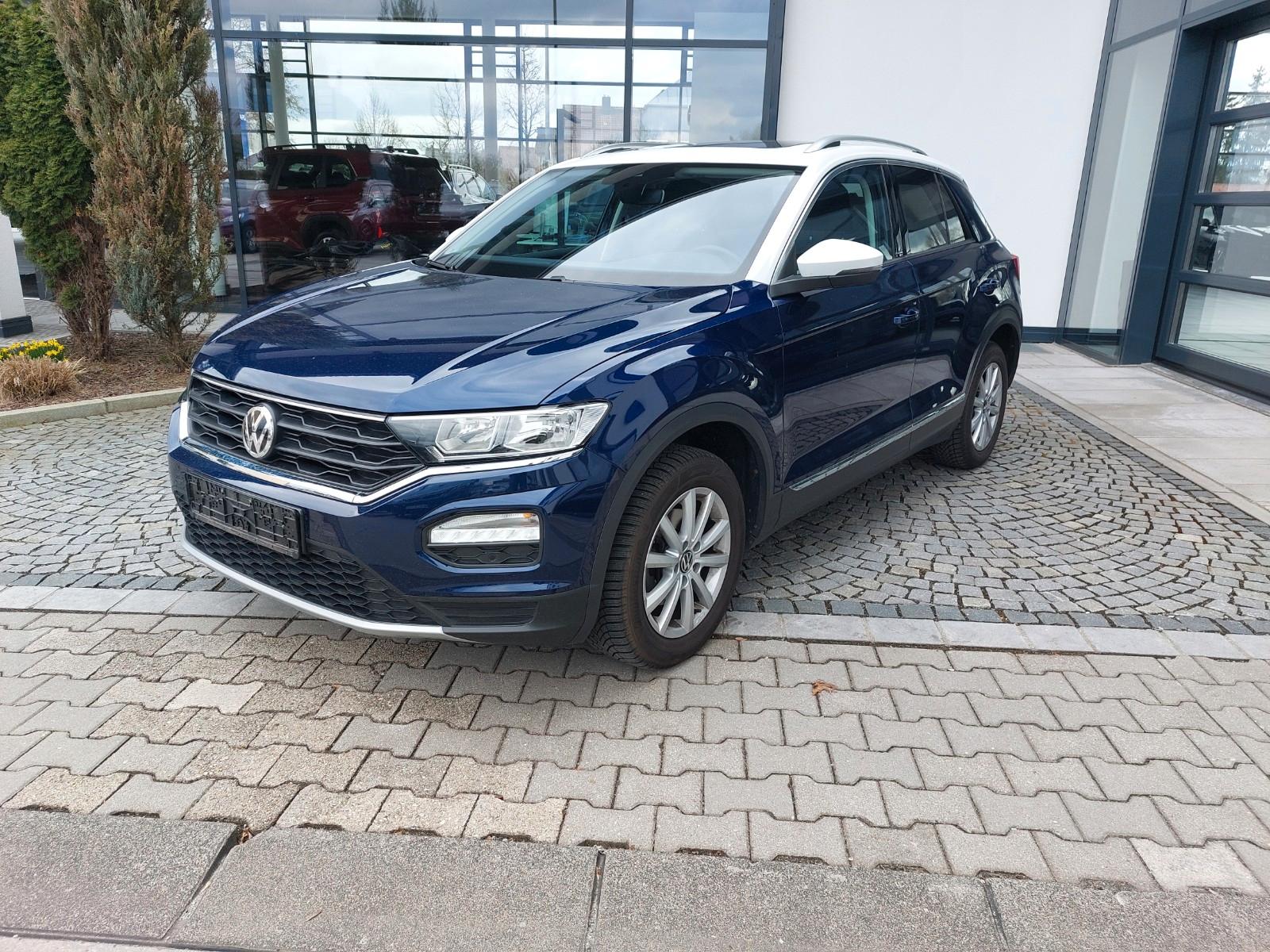 Volkswagen T-Roc 1.5TSI IQ.DRIVE SHZ RFK Navi Pano