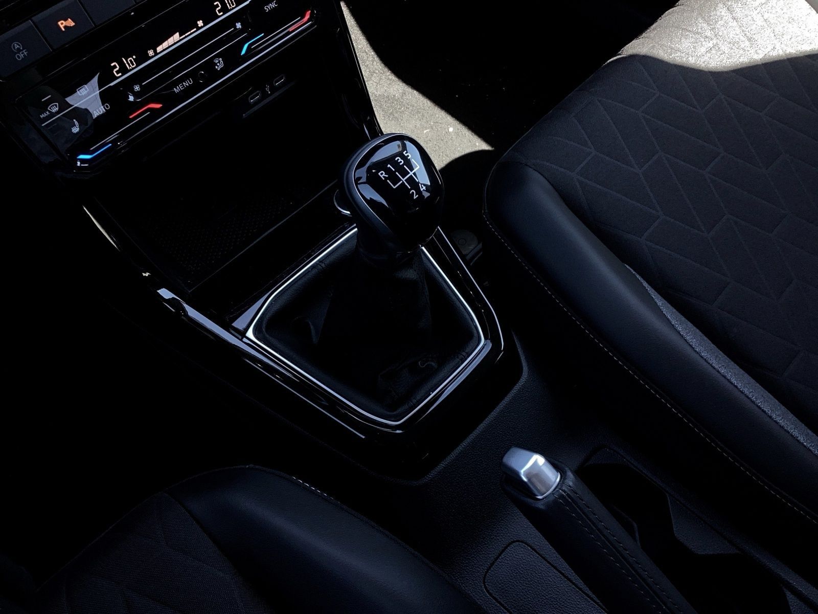 Volkswagen T-Cross - Bild 11
