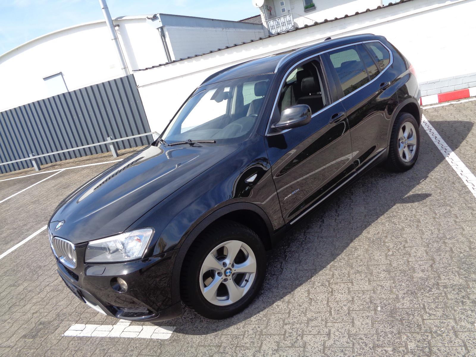 BMW X3 xD20d Aut. F25 Leder Pano.Navi. Xenon PDC AHK