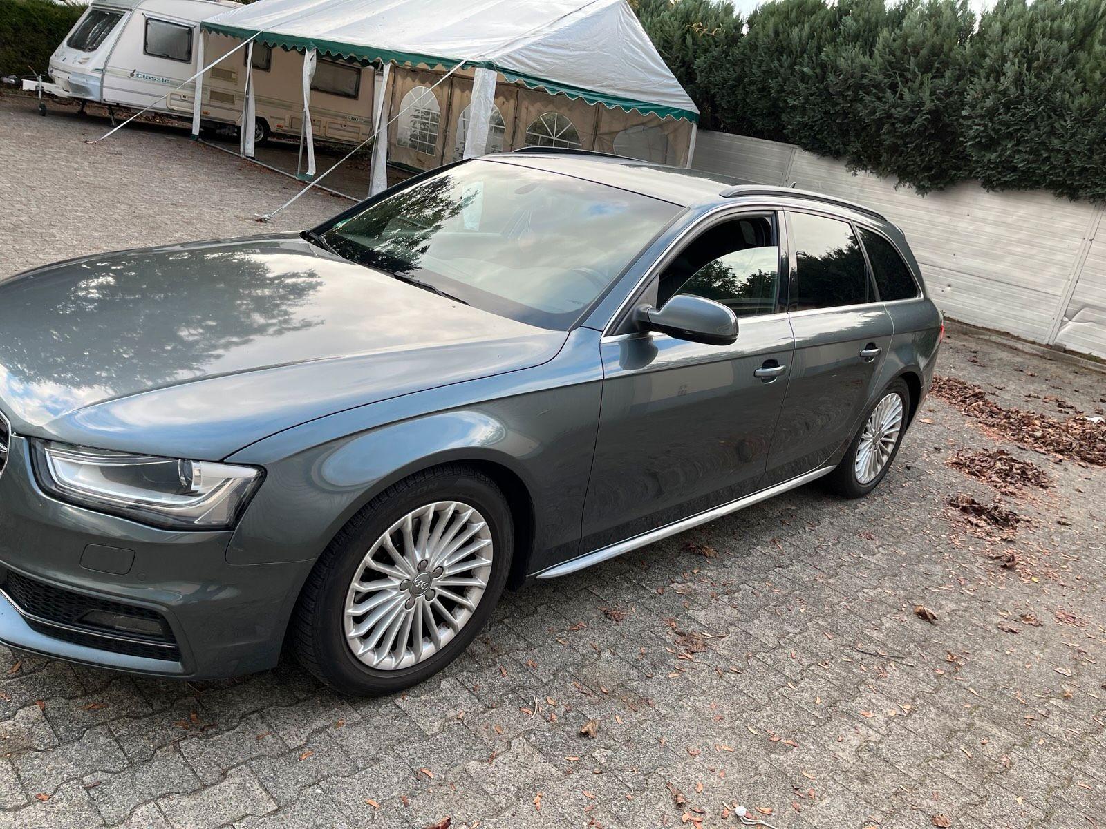 Audi A4 2014 — engine 280 HP (206kW)