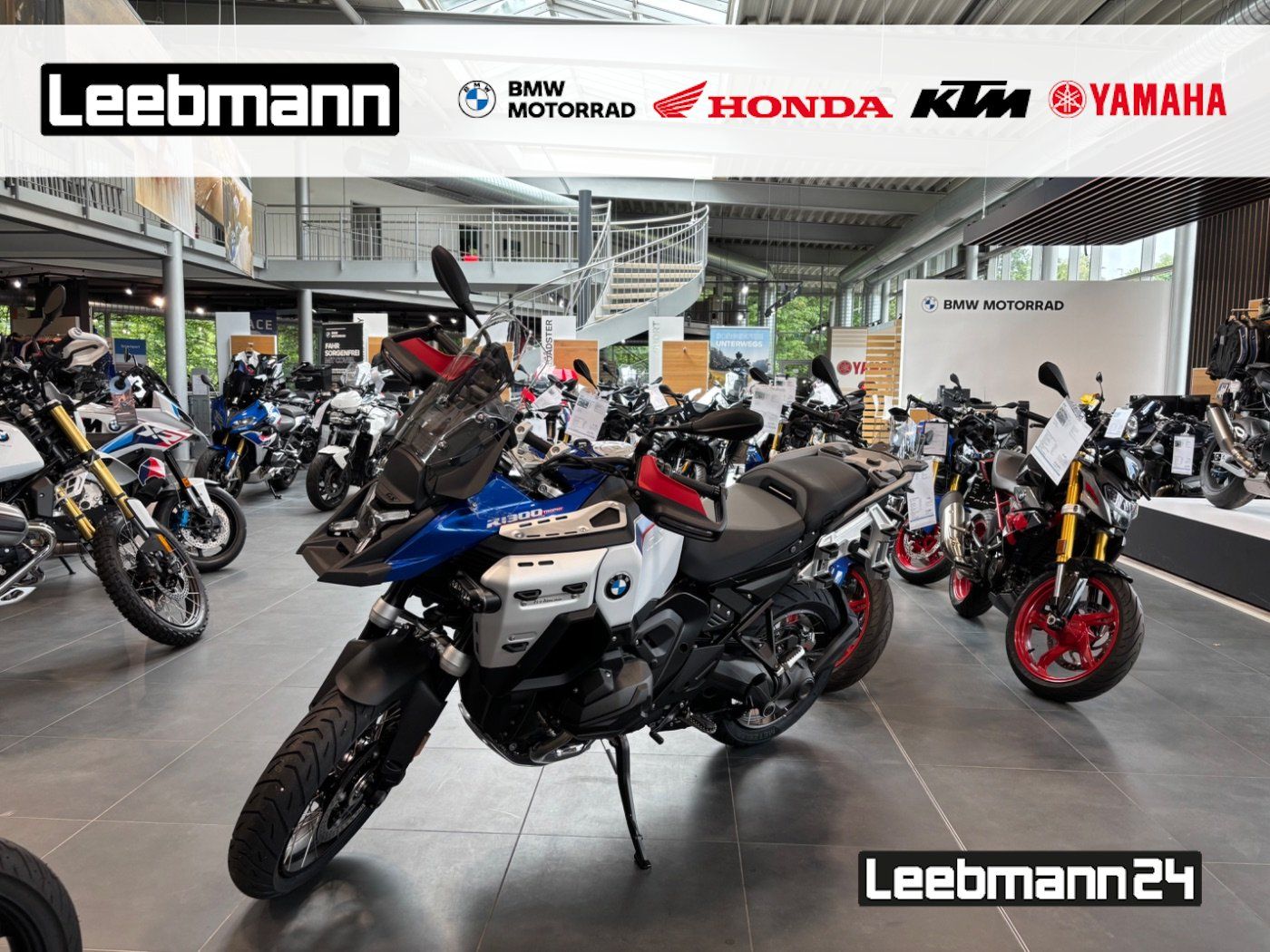 Fahrzeugabbildung BMW R 1300 GS Adventure Trophy 3 Pakete ASA