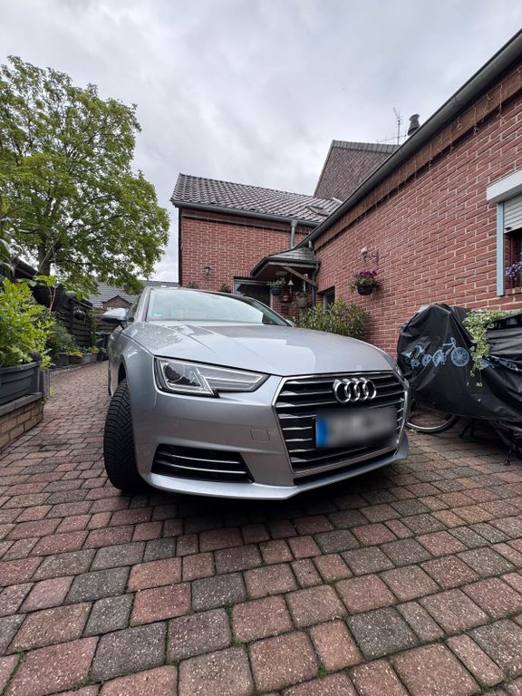 Image of Audi A4