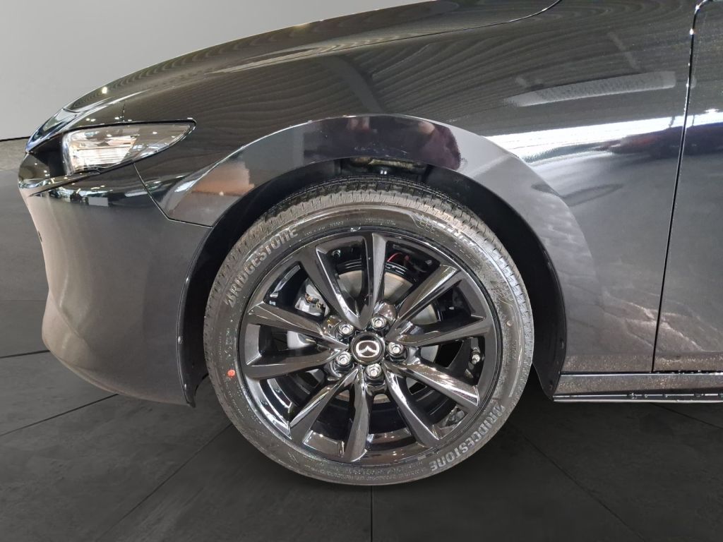 MAZDA 3 HOMURA 2,5G AT 140PS Navi Kamera LED-Licht MAZDA 3 HOMURA 2,5G AT 140PS Navi Kamera LED-Licht