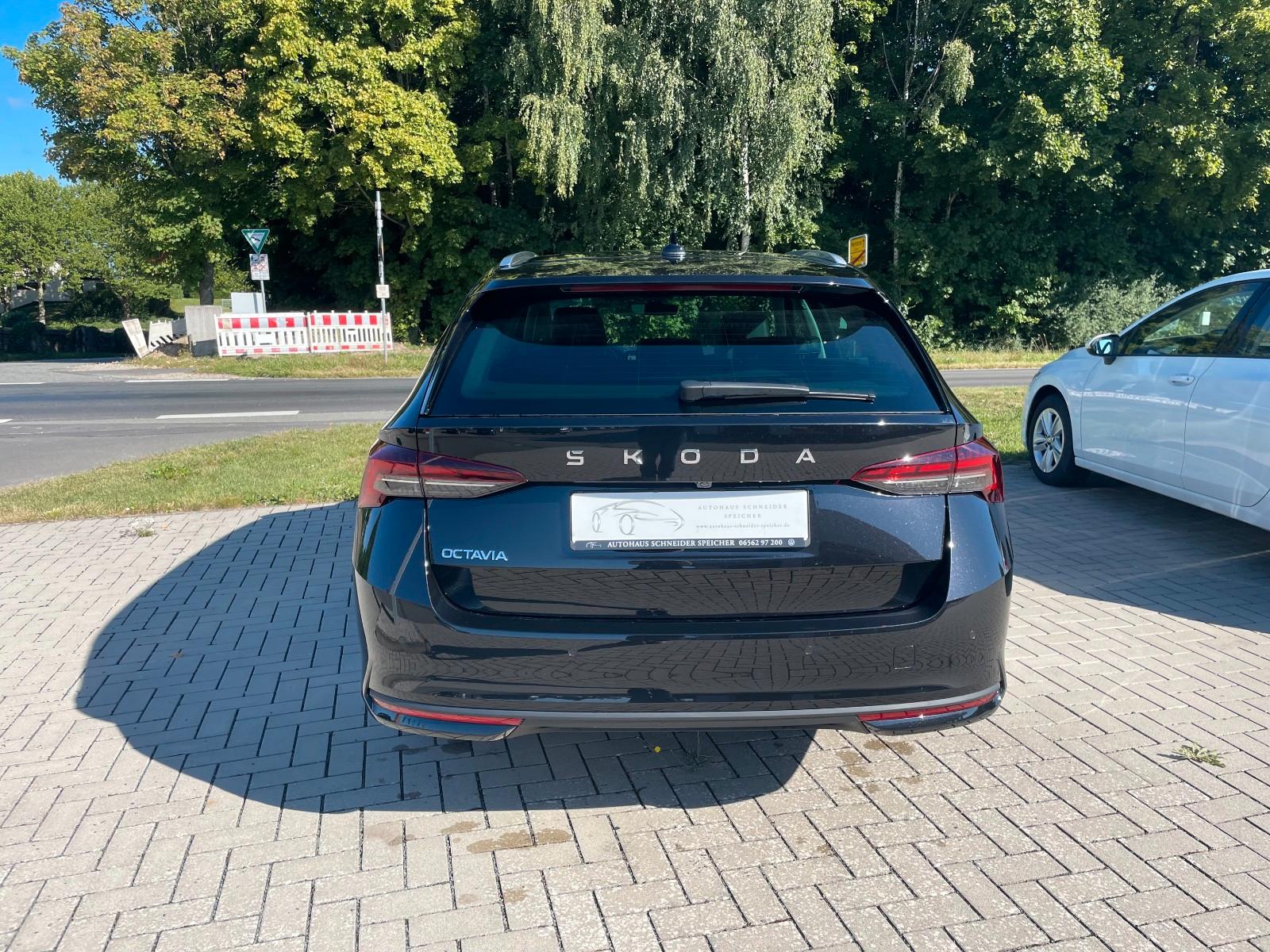 Skoda Octavia 1.5 TSI MHEV 110kW DSG Selection