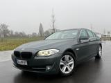 BMW 535i 306 PS*LEDER*NAVI*MEMORY*8-FACH BEREIFT* - graue BMW 535