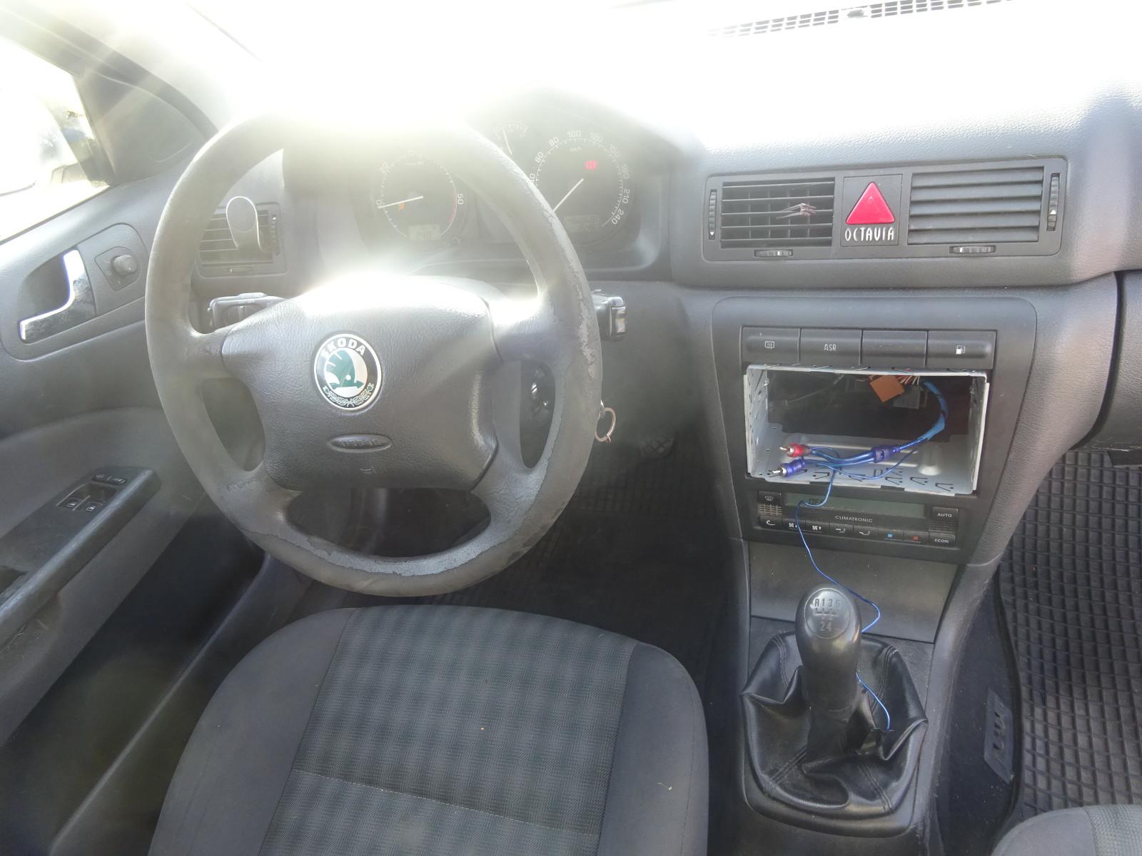 Skoda Octavia 2008 — photo 11