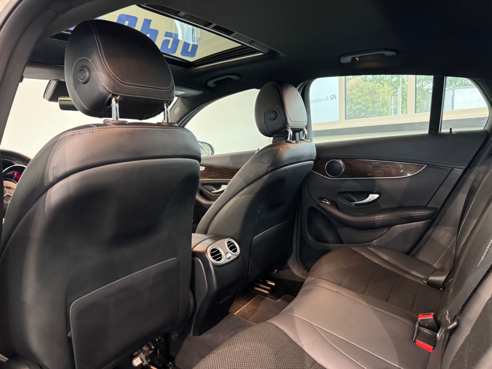 Mercedes-Benz GLC300de 4Matic AMG LED MULTIBEAM SHZ AMBIENTE foto 25