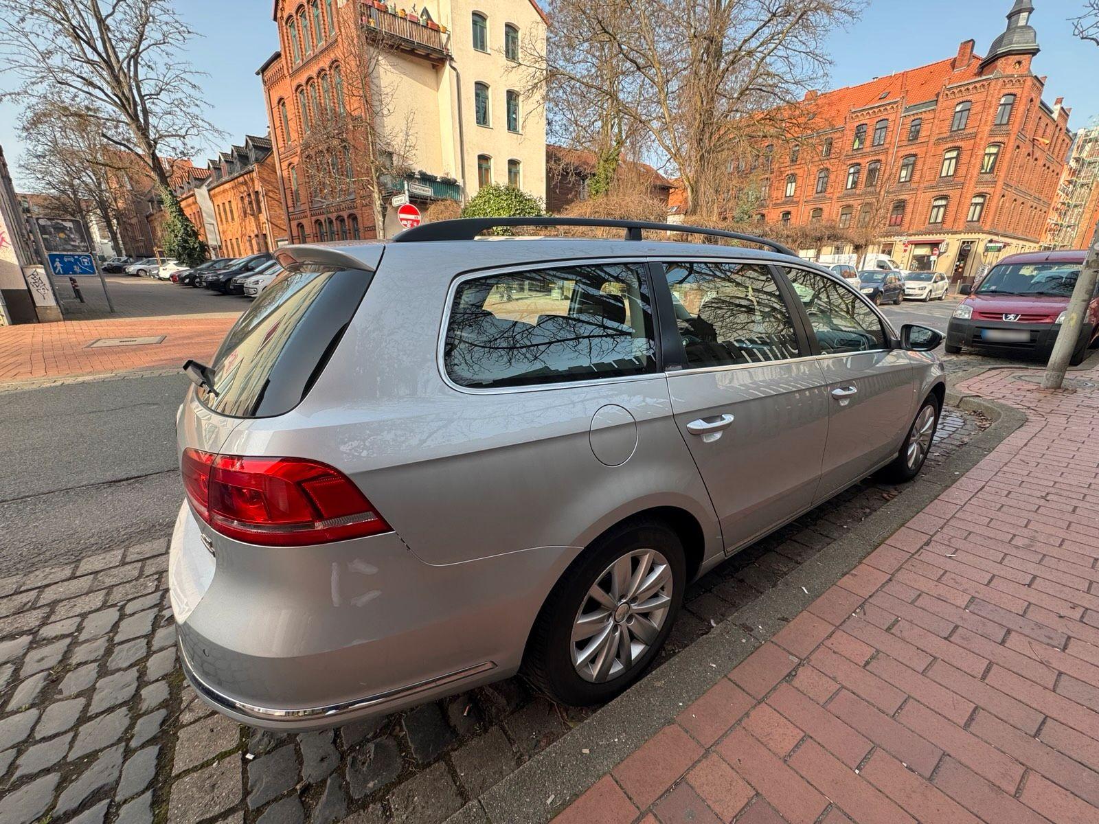 Volkswagen Passat 2011 — photo 5