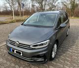 Volkswagen Touran 2.0 TDI Highline R-Line LED AHK 7 Sitze - VW Touran Gebrauchtwagen in Mannheim