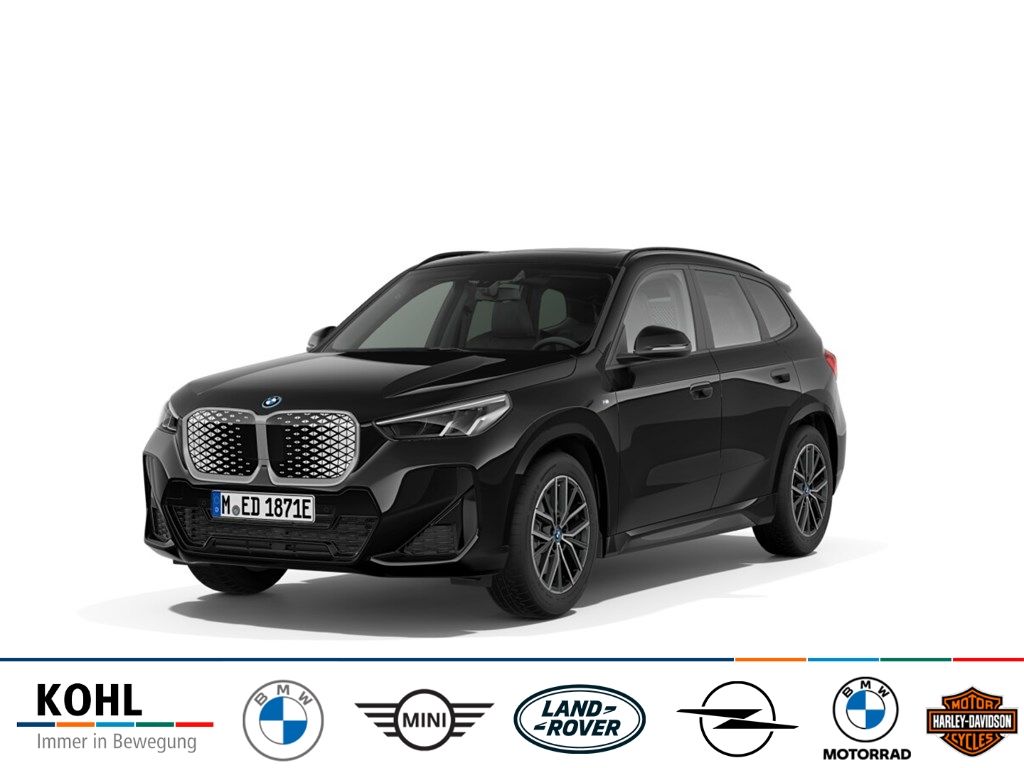 BMW iX1 xDrive 30 M Sport ehem UPE 71.010€ Sportpake