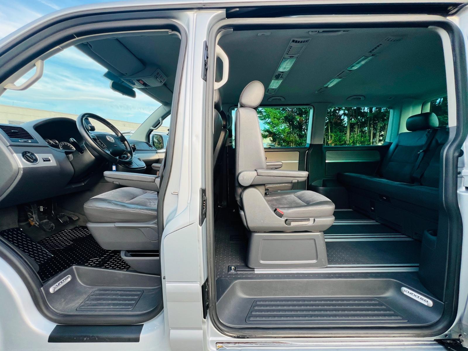 VOLKSWAGEN T5 MULTIVAN UNITED 2.5 TDI 174ch 4MOTION - 7 PLACES - 2 PORTES COULISSANTES ÉLECTRIQUES - ALCANTARA/CUIR - GPS - CHAUFFAGE AUXILIAIRE