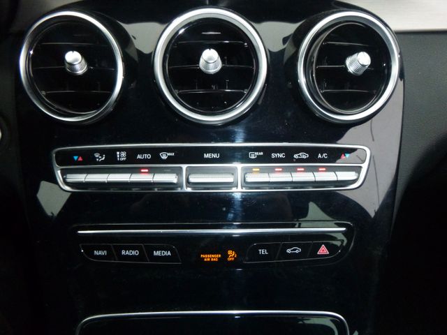 Fahrzeugabbildung Mercedes-Benz C 220d T-Modell Avantgarde>AUT/MATRIX/ACC/NAV<