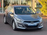 Hyundai i30 Trend 1,6/Klima*Navi*Kamera*Temp*Shz*Pdc - Hyundai i30 Trend mit Benzin-Antrieb