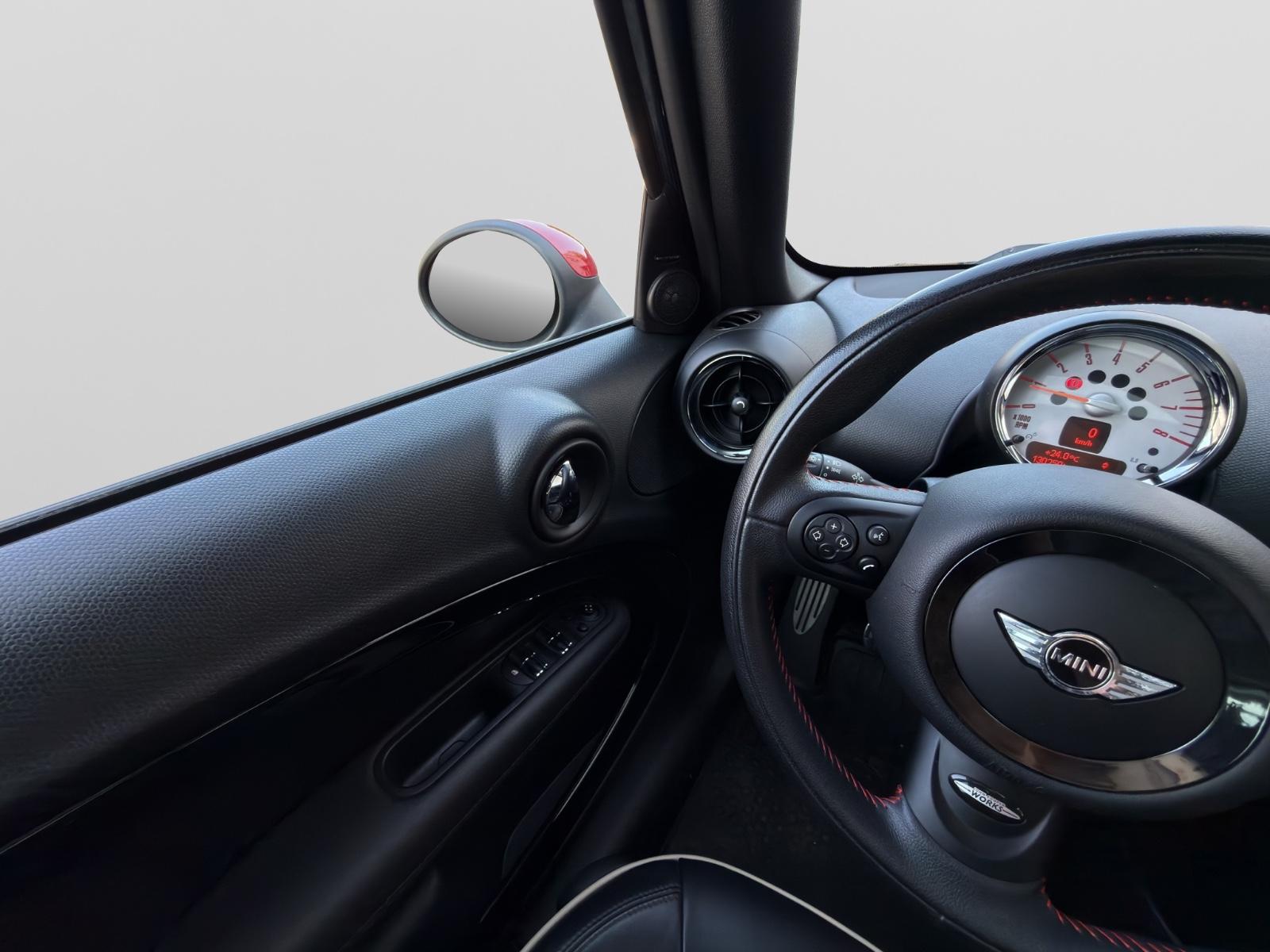 MINI Countryman Cooper S All4 John Cooper Works