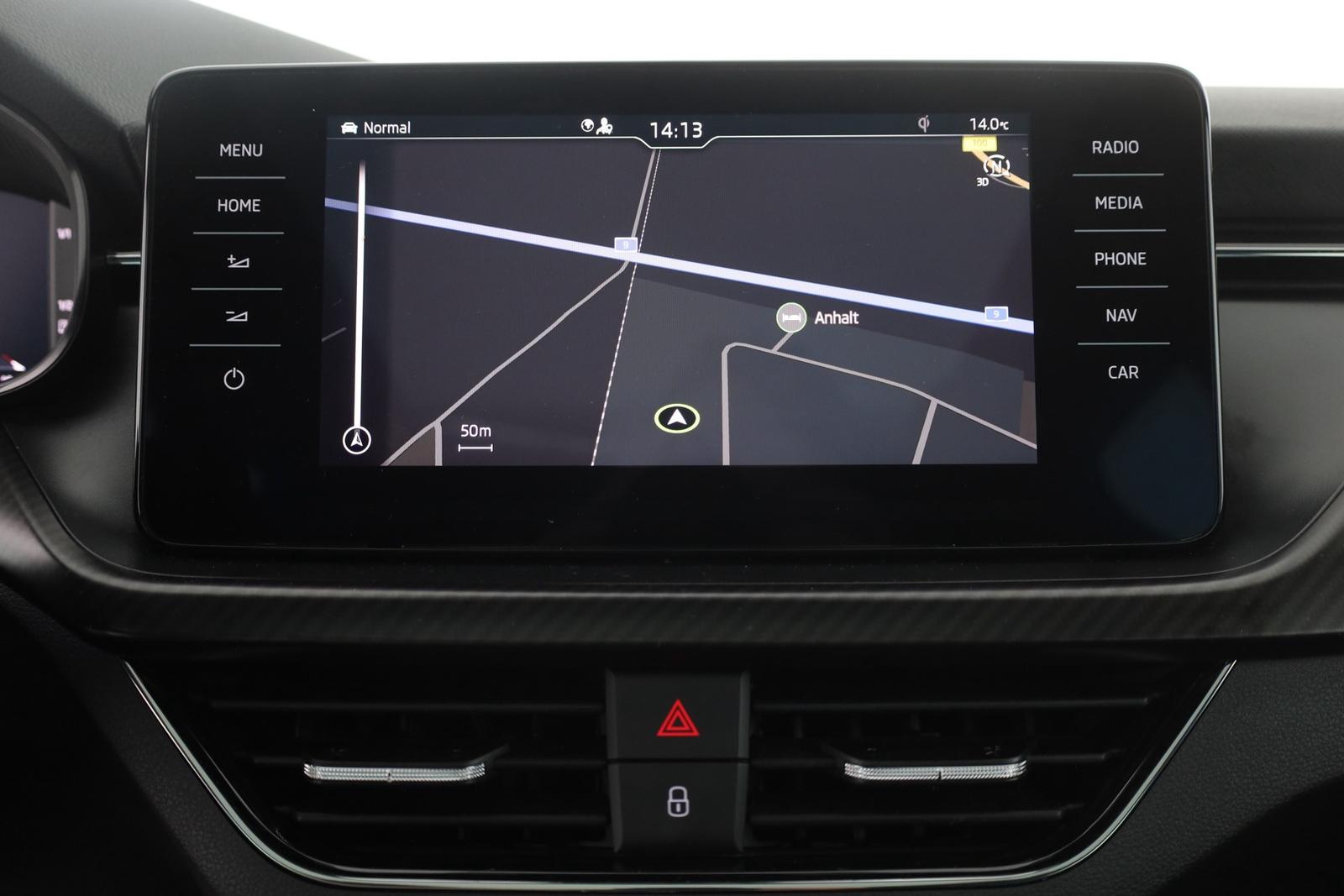 Skoda Scala 1.5 TSI DSG Monte Carlo LED Panorama Navi
