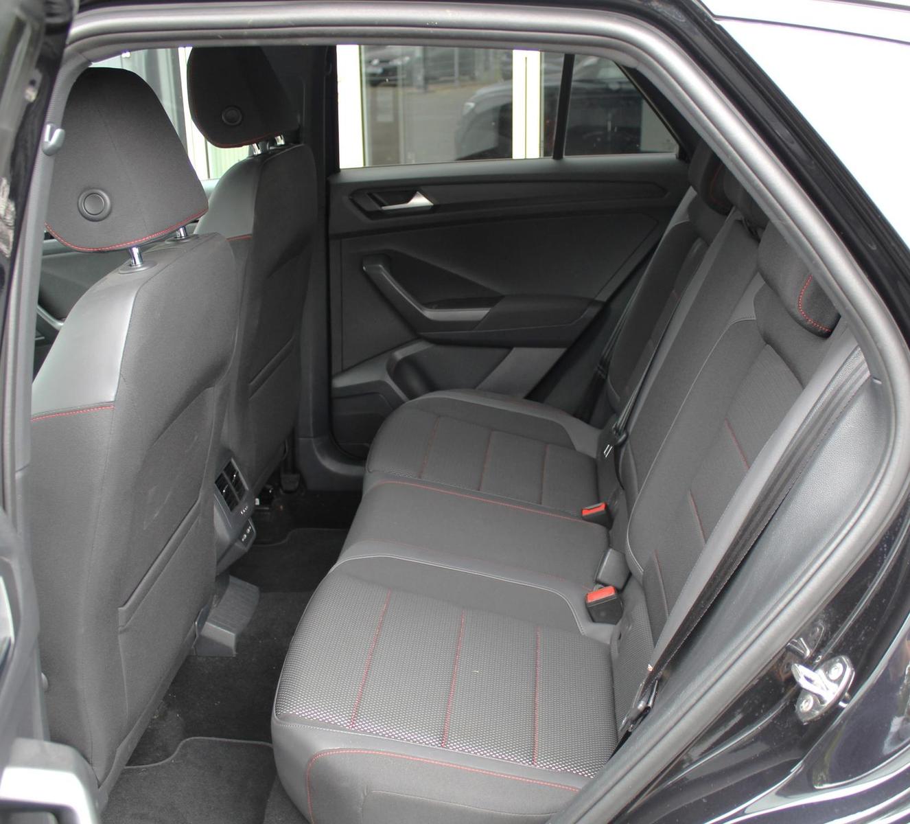 Volkswagen T-Roc 1.5 Sport 110kW/150PS, AHK, LED, Navi, миниатюра 5