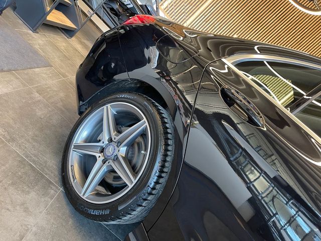 Mercedes-Benz C 200 CGI *LED*NAVI*PDC*LEDER*AMG*