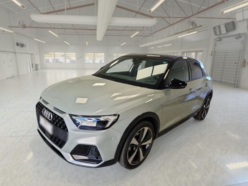Audi AUDI A1 30 TFSI S TRONIC ALLSTREET IDENTITY CONT