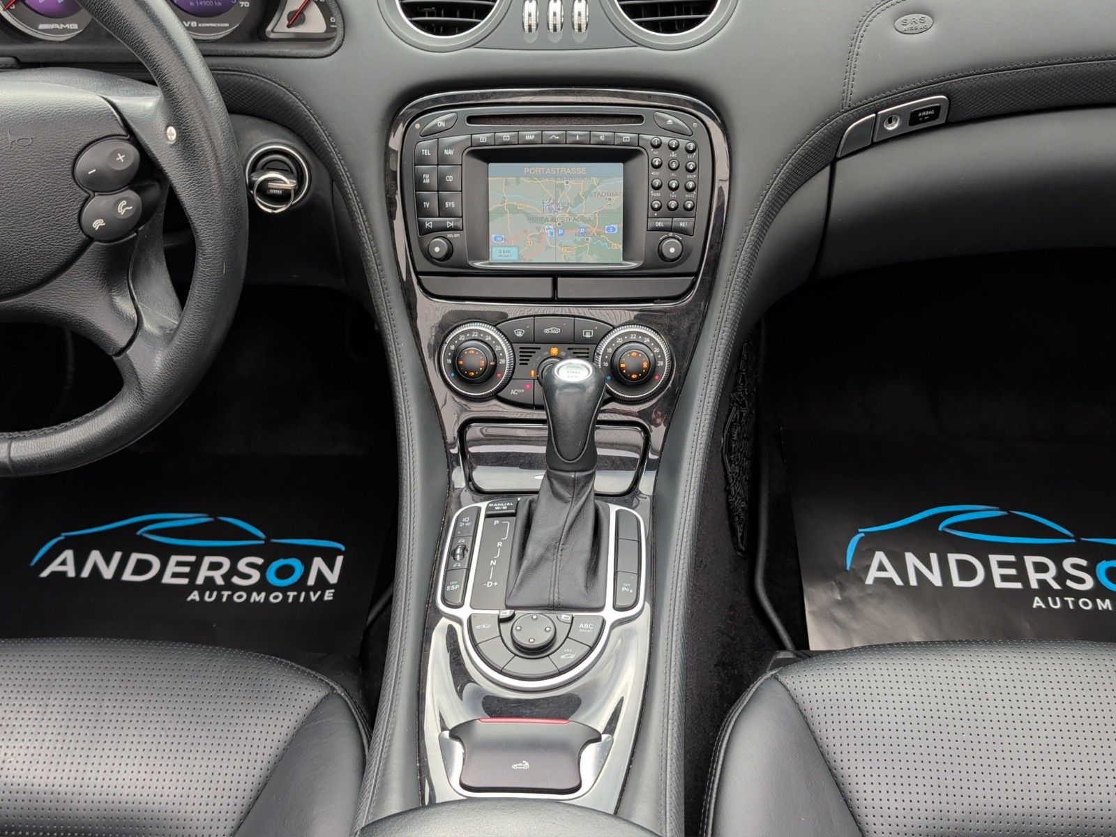 Fahrzeugabbildung Mercedes-Benz SL 55 AMG ROADSTER MEMORY XENON NAVI TEL ORIG DE