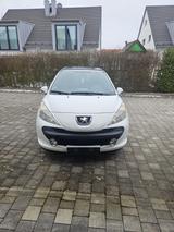 Peugeot 207 Urban Move 95 VTi Urban Move - Peugeot 207 in München