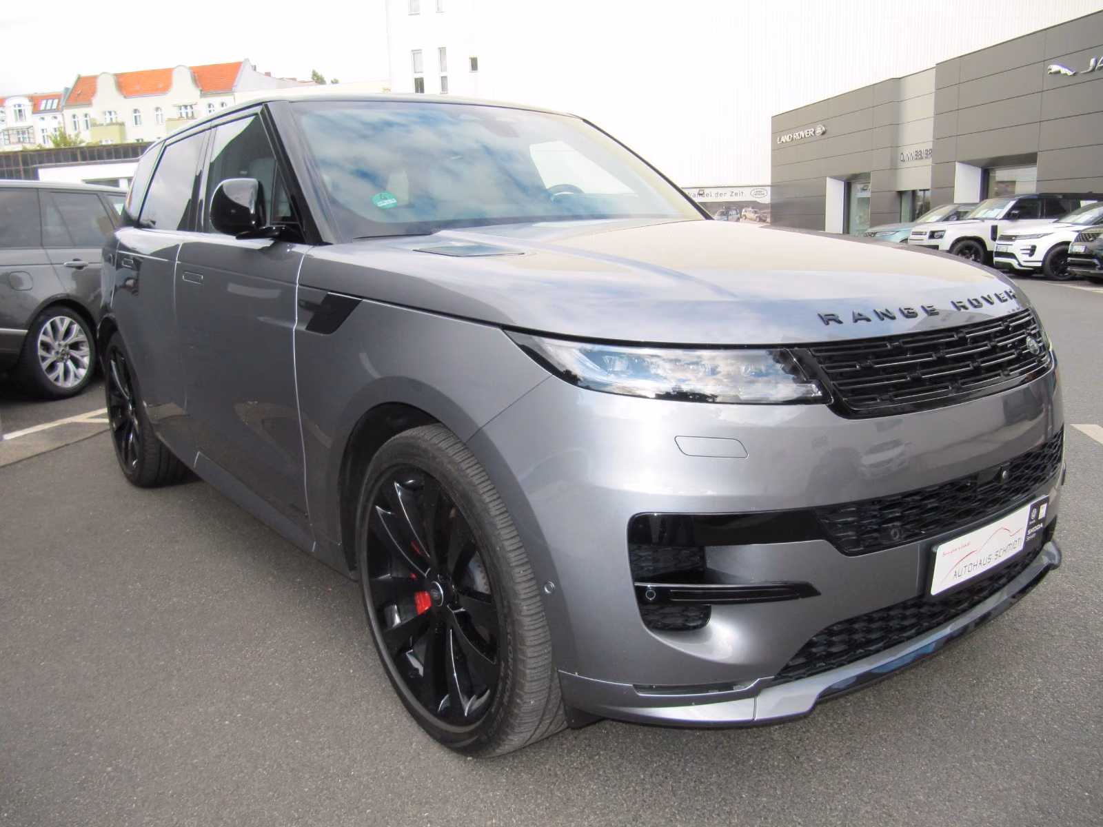 Land Rover Range Rover Sport   AUTOBIOGRAPHY