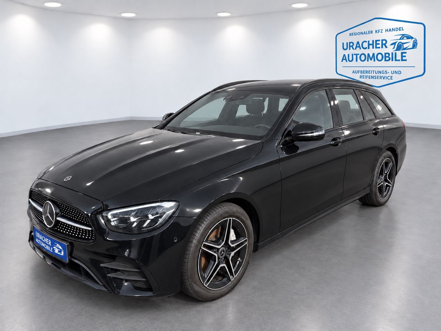 Mercedes-Benz E 300 AMG Line T-Modell E 300 de 4Matic imagem 3