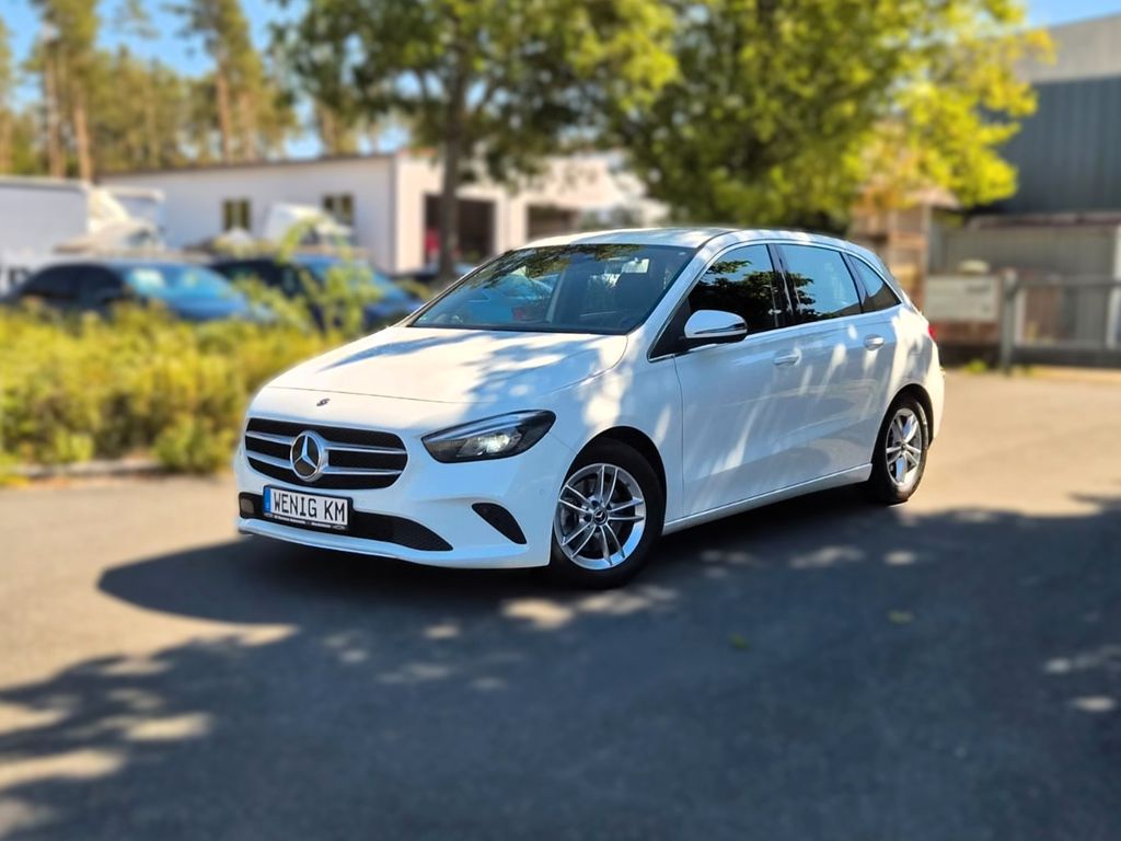Image of Mercedes-Benz B 200