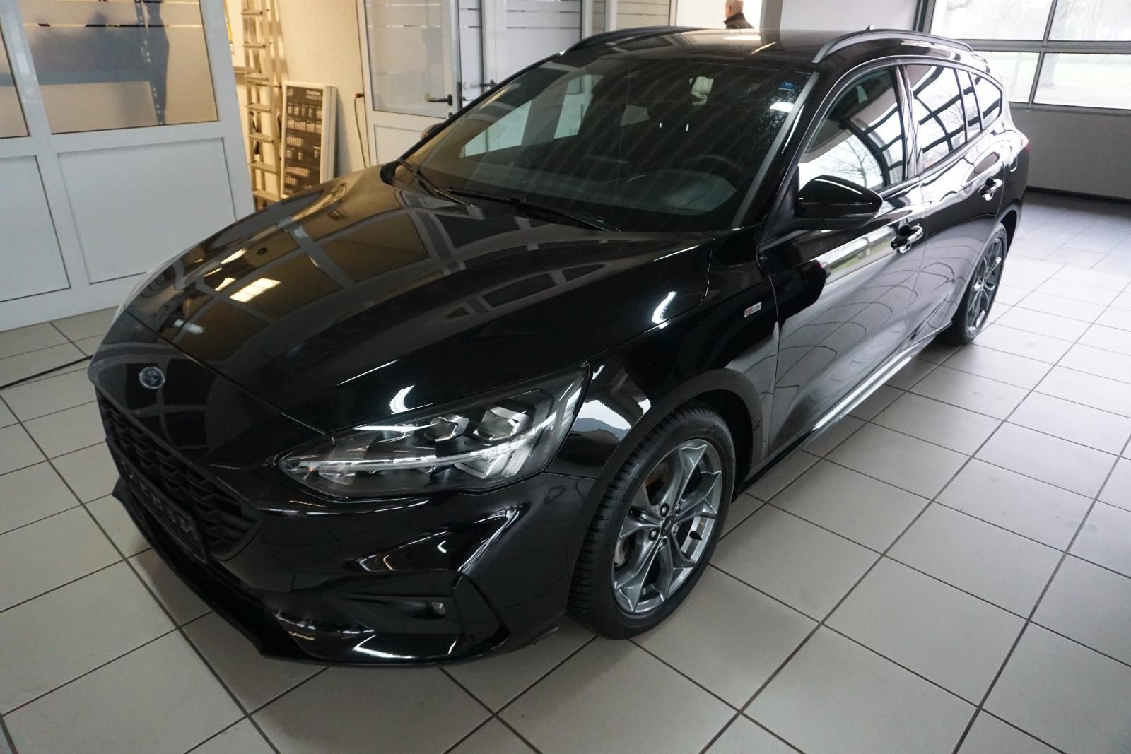 Ford Focus Turnier ST-Line 1,0 Eco Boost 125 PS Kombi
