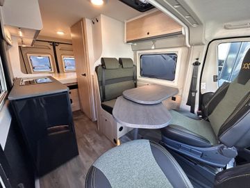 Sunlight Cliff XX 600 RT Dieselheiz. Totwinkel LED Safety