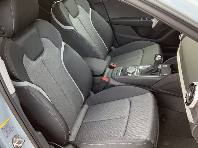 Fahrzeugabbildung Audi Q2 35 TFSI advanced S tronic  LED Klima-Komfortp