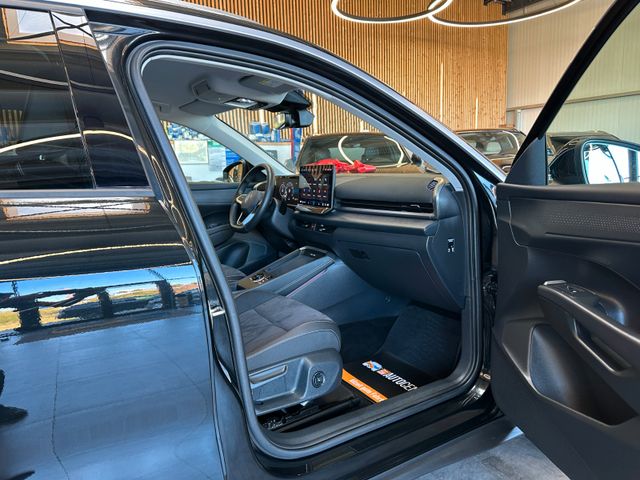 Volkswagen T-Roc *KEYLESS*MASSAGE*LENKRADHZ*ACC*CARPLAY*
